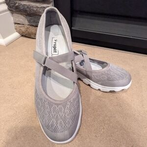 Propet Travelactiv women's Mary Jane shoes, size 7.5 B